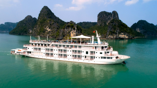 Paradise Grand Cruise